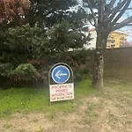 Spacieux 2 Pièces Dans Résidence ,place De Parking Privé Gratuit, Tram à 100m ,centre à 6 Min Apartamento Mulhouse