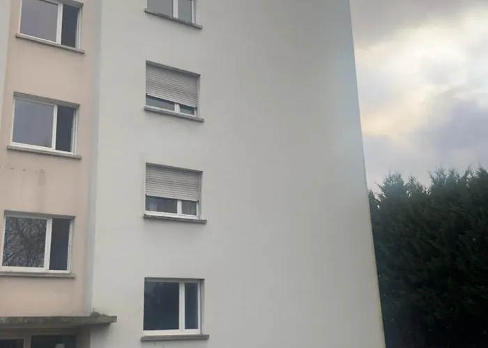 Appartement T2 Dans Résidence Avec Place De Parking Privée Gratuite